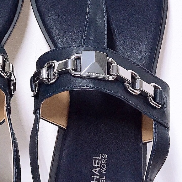 New! MICHAEL KORS Leather Sandals - Picture 7 of 8